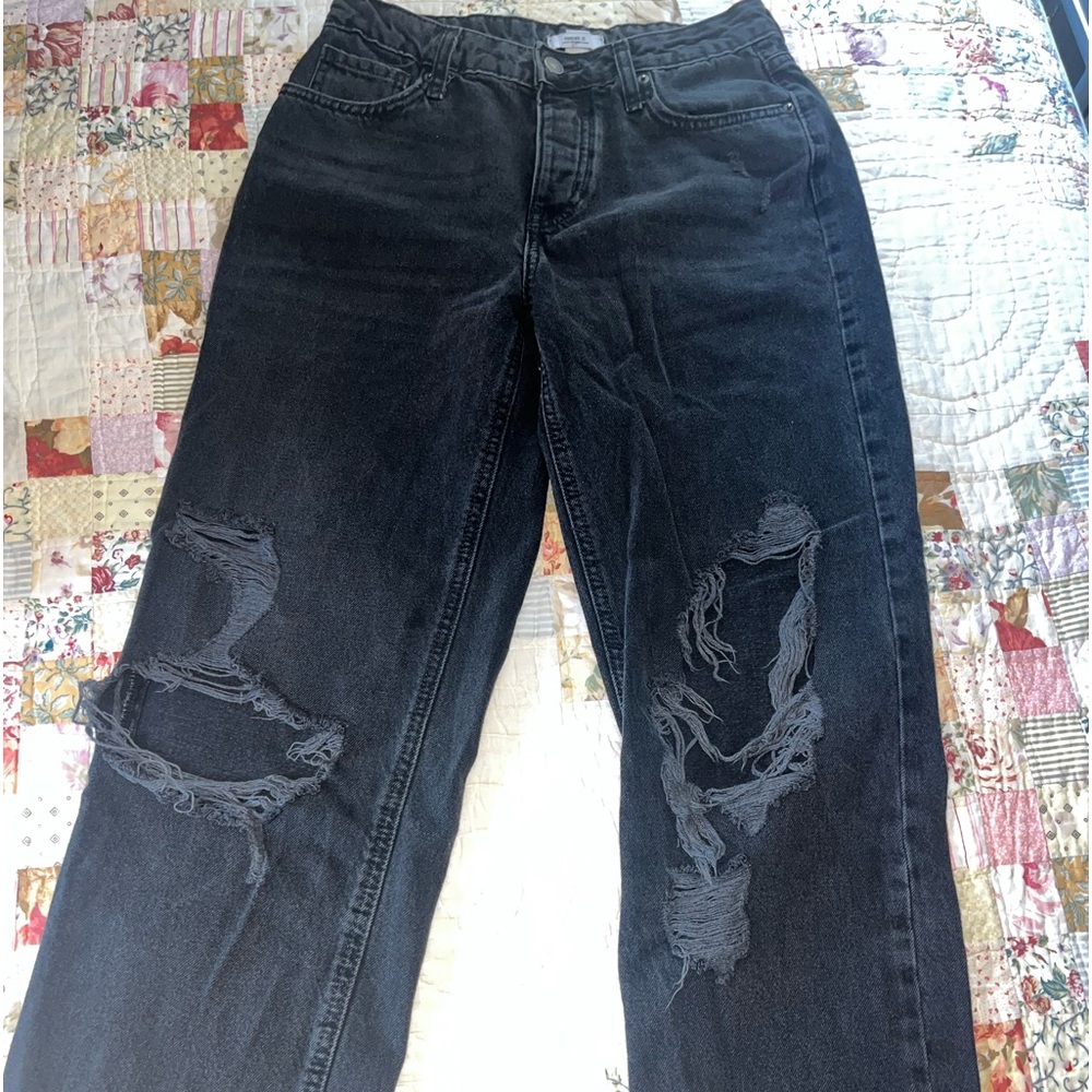 Forever 21 Black jeans Size 25